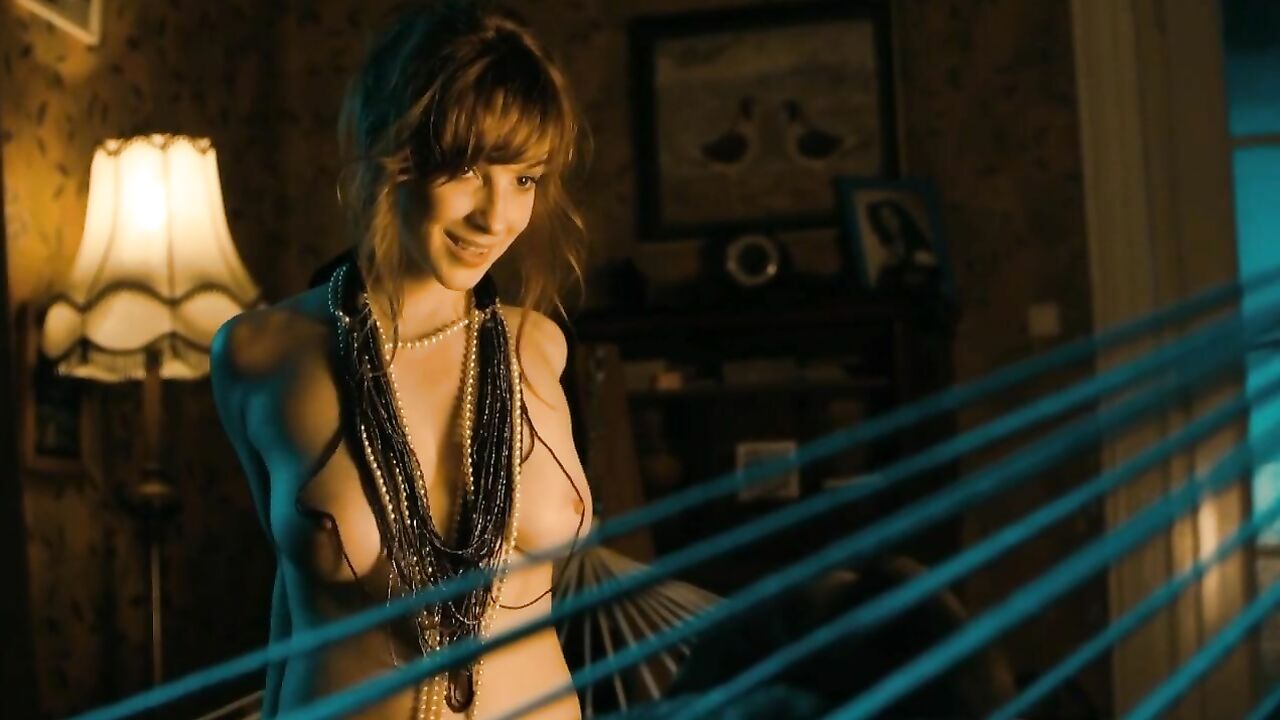 Vica Kerekes nude, sex scene from Muzi v nadeji (2011)