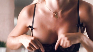 Kinky Kerry nue, Sienna Miller nue, scène de sexe de Layer Cake (2014)