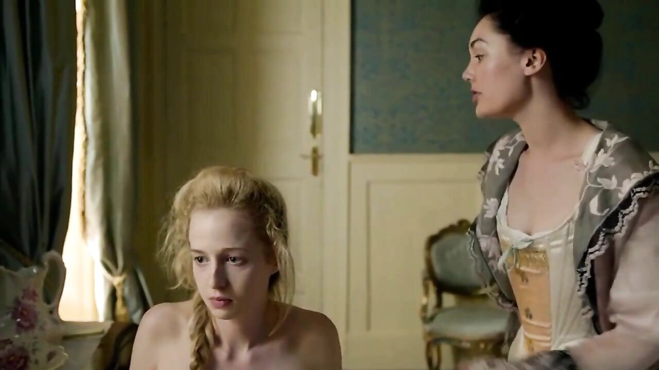 Holli Dempsey nackt, Eloise Smyth sexy, Sexszene aus Harlots s01e04 (2017)